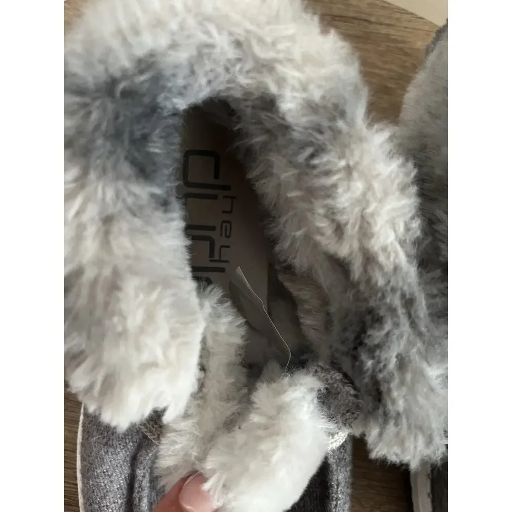 Hey Dude Shoes Youth 13 Britt Sneakers Gray Faux Fur Trim Lace Up Comfort Casual